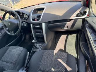 Peugeot 207 1.6-16V XS Pack picture 6
