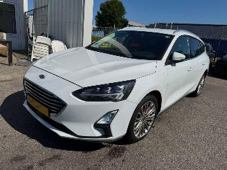 Ford Focus Wagon 1.5 AUTOMAAT  EcoBlue Titanium Business picture 1