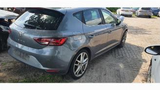 Seat Leon Leon (5FB), Hatchback 5-drs, 2012 / 2020 1.6 TDI Ecomotive 16V picture 4