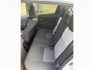 Toyota Yaris Yaris III (P13), Hatchback, 2010 / 2020 1.5 16V Hybrid picture 10