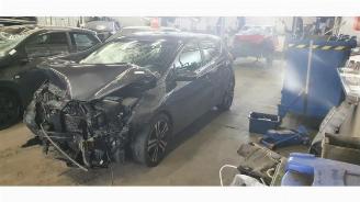 Vrakbiler auto Kia Cee d Cee'd (JDB5), Hatchback 5-drs, 2012 / 2018 1.6 GDI 16V 2012/7