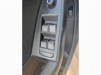 Audi A4 A4 (B8), Sedan, 2007 / 2015 2.0 TFSI 16V picture 11