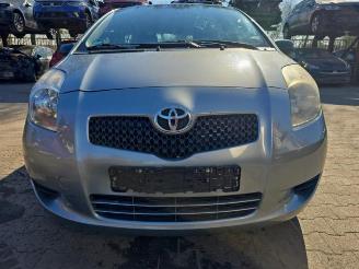 Uttjänta bilar auto Toyota Yaris Yaris II (P9), Hatchback, 2005 / 2014 1.3 16V VVT-i 2008/3