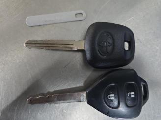 Toyota Yaris Yaris III (P13), Hatchback, 2010 / 2020 1.0 12V VVT-i picture 6