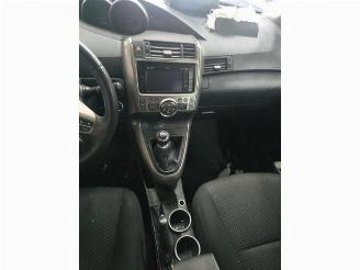 Toyota Verso Verso, MPV, 2009 / 2018 1.8 16V VVT-i picture 13