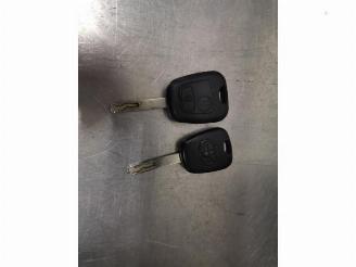 Vrakbiler auto Toyota Aygo Aygo (B10), Hatchback, 2005 / 2014 1.0 12V VVT-i 2010/4