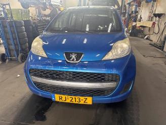 Peugeot 107 107, Hatchback, 2005 / 2014 1.0 12V picture 3