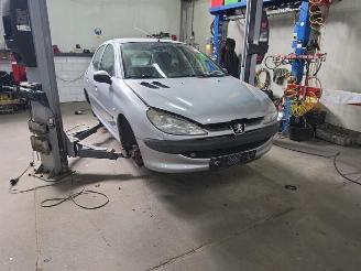 Purkuautot passenger cars Peugeot 206 206 (2A/C/H/J/S), Hatchback, 1998 / 2012 1.6 XS,XT 1999/11