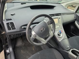 Toyota Prius Prius (ZVW3), Hatchback, 2009 / 2016 1.8 16V picture 12