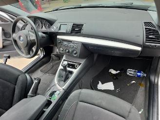 BMW 1-serie 1 serie (E87/87N), Hatchback 5-drs, 2003 / 2012 118i 16V picture 10