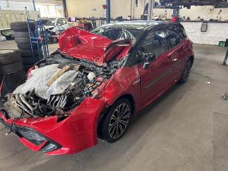 Auto da rottamare Toyota Corolla Corolla (E21/EA1/EH1), Hatchback 5-drs, 2018 1.8 16V Hybrid 2019/11
