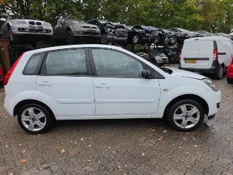 Ford Fiesta Fiesta 5 (JD/JH), Hatchback, 2001 / 2009 1.4 16V picture 7