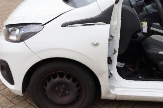 Peugeot 108 108, Hatchback, 2014 1.0 12V picture 26