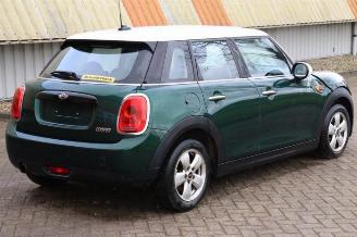 Mini Cooper Mini (F55), Hatchback 5-drs, 2013 1.5 12V Cooper picture 3