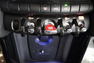 Mini Mini Mini (F55), Hatchback 5-drs, 2013 1.5 12V One picture 33