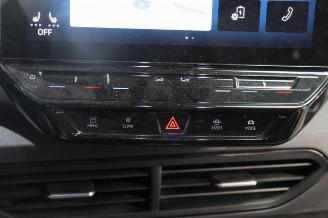Volkswagen ID.3 ID.3 (E11/E12), Hatchback 5-drs, 2019 First, Life, Pro 58 kWh picture 13