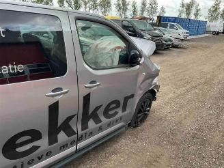 Peugeot Expert Expert (VA/VB/VE/VF/VY), Van, 2016 2.0 Blue HDi 180 16V picture 33