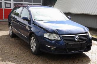 skadebil auto Volkswagen Passat Passat Variant (3C5), Combi, 2005 / 2010 2.0 TDI 140 2008/1