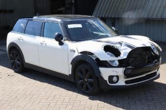 Uttjänta bilar auto Mini Clubman Clubman (F54), Combi, 2014 2.0 Cooper D 16V 2015/11