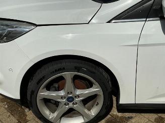Ford Focus Focus 3 Wagon, Combi, 2010 / 2020 1.0 Ti-VCT EcoBoost 12V 125 picture 32