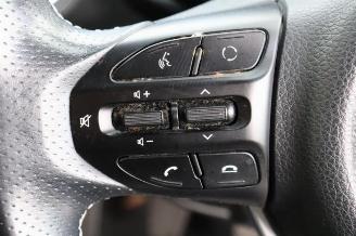 Kia Stonic Stonic (YB), SUV, 2017 1.0i T-GDi 12V picture 29