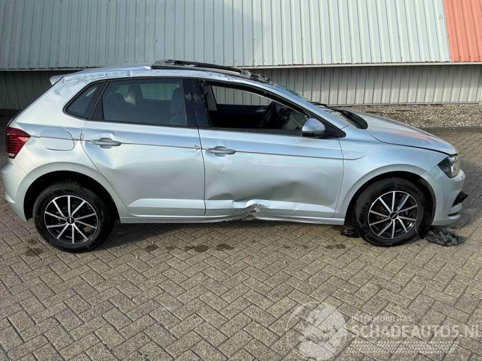 Volkswagen Polo Polo VI (AW1), Hatchback 5-drs, 2017 1.0 MPI 12V