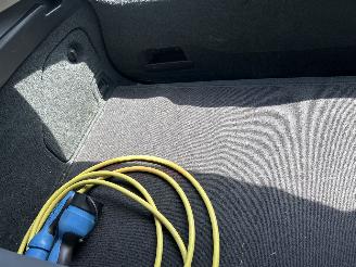 Volvo V-60 2.4 D6 AWD PLUG IN HYBRID  SUMMUM picture 10