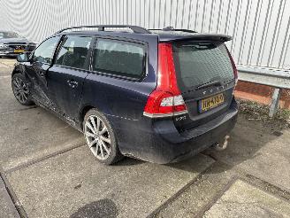 Vrakbiler auto Volvo V-70 2.0 D3  Dynamic Edition 2015/12