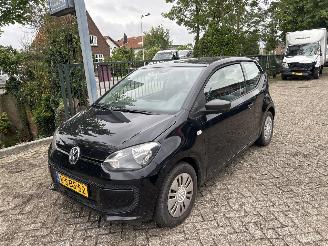 Volkswagen Up! 1.0 EASY UP 2013/10