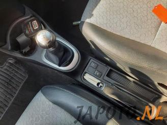 Toyota Yaris Yaris III (P13), Hatchback, 2010 / 2020 1.33 16V Dual VVT-I picture 17