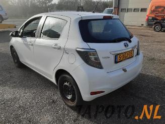 Toyota Yaris Yaris III (P13), Hatchback, 2010 / 2020 1.5 16V Hybrid picture 3