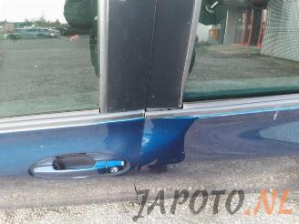 Toyota Yaris Yaris II (P9), Hatchback, 2005 / 2014 1.3 16V VVT-i picture 9