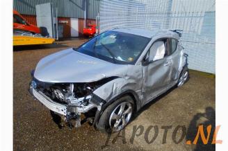 Purkuautot passenger cars Toyota C-HR C-HR (X1,X5), SUV, 2016 1.8 16V Hybrid 2017/7