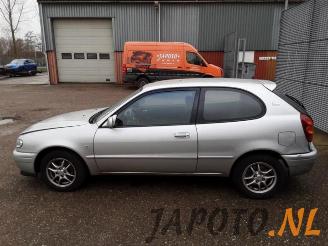 Toyota Corolla Corolla (EB/WZ/CD), Hatchback, 2000 / 2002 1.6 16V VVT-i picture 2