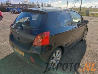 Toyota Yaris Yaris II (P9), Hatchback, 2005 / 2014 1.8 16V VVT-i TS picture 5