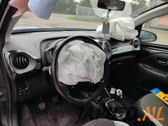 Toyota Aygo Aygo (B40), Hatchback, 2014 1.0 12V VVT-i picture 10