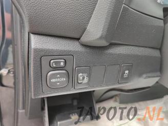 Toyota Auris Auris (E18), Hatchback 5-drs, 2012 / 2019 1.4 D-4D-F 16V picture 13