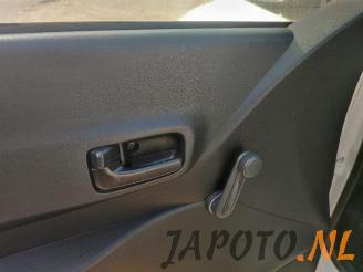 Daihatsu Cuore Cuore (L251/271/276), Hatchback, 2003 1.0 12V DVVT picture 10