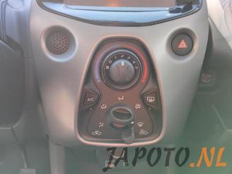 Toyota Aygo Aygo (B40), Hatchback, 2014 1.0 12V VVT-i picture 13