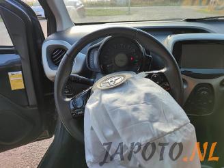 Toyota Aygo Aygo (B40), Hatchback, 2014 1.0 12V VVT-i picture 12