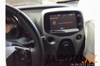 Toyota Aygo Aygo (B40), Hatchback, 2014 1.0 12V VVT-i picture 10