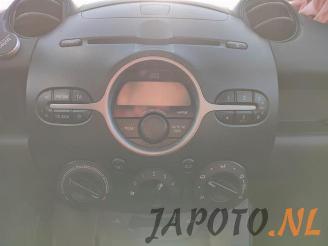 Mazda 2 2 (DE), Hatchback, 2007 / 2015 1.3 16V S-VT picture 13