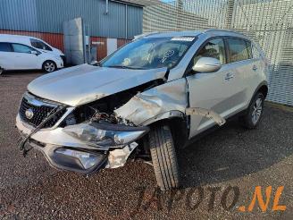 demontáž osobní automobily Kia Sportage Sportage (SL), Terreinwagen, 2010 / 2016 2.0 CRDi 16V VGT 4x4 2014/10