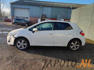 Toyota Auris Auris (E15), Hatchback, 2006 / 2012 1.8 16V HSD Full Hybrid picture 2