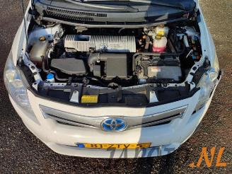 Toyota Auris Auris (E15), Hatchback, 2006 / 2012 1.8 16V HSD Full Hybrid picture 17