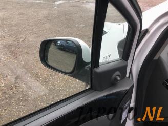 Chevrolet Spark Spark (M300), Hatchback, 2010 1.0 16V picture 12