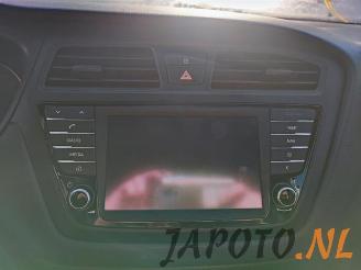 Hyundai I-20 i20 (GBB), Hatchback, 2014 / 2020 1.0 T-GDI 120 12V picture 14