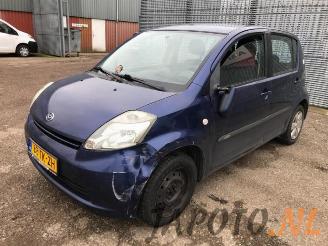 Uttjänta bilar auto Daihatsu Sirion Sirion 2 (M3), Hatchback, 2005 1.3 16V DVVT 2006/10