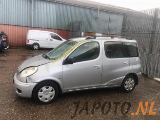Toyota Yaris-verso Yaris Verso (P2), MPV, 1999 / 2005 1.3 16V picture 2