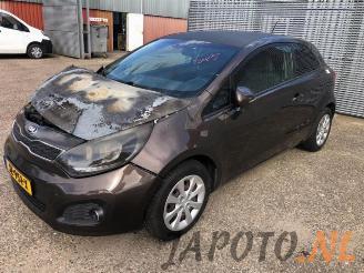 Uttjänta bilar auto Kia Rio Rio III (UB), Hatchback, 2011 / 2017 1.2 CVVT 16V 2014/5